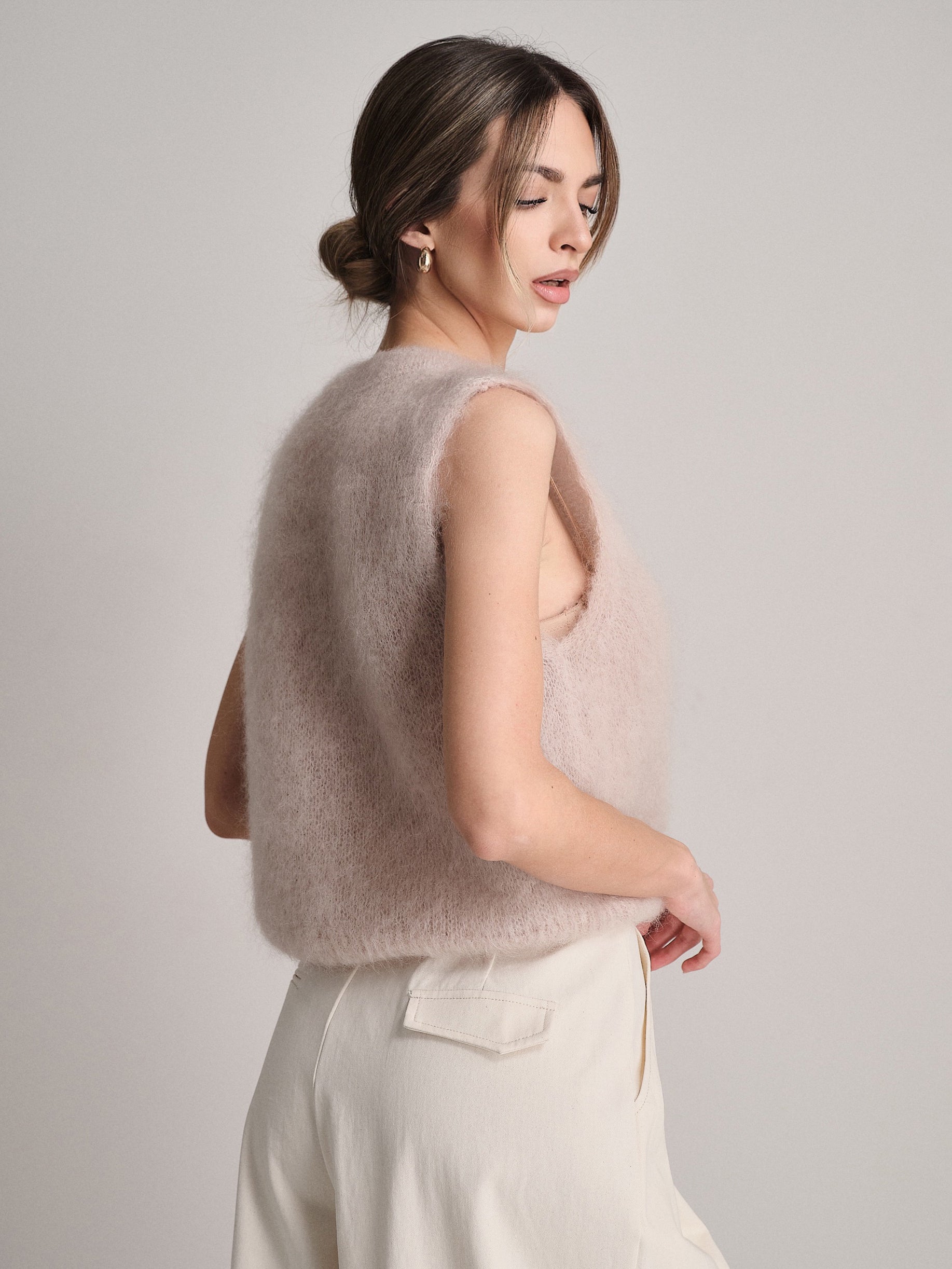 #colore_beige