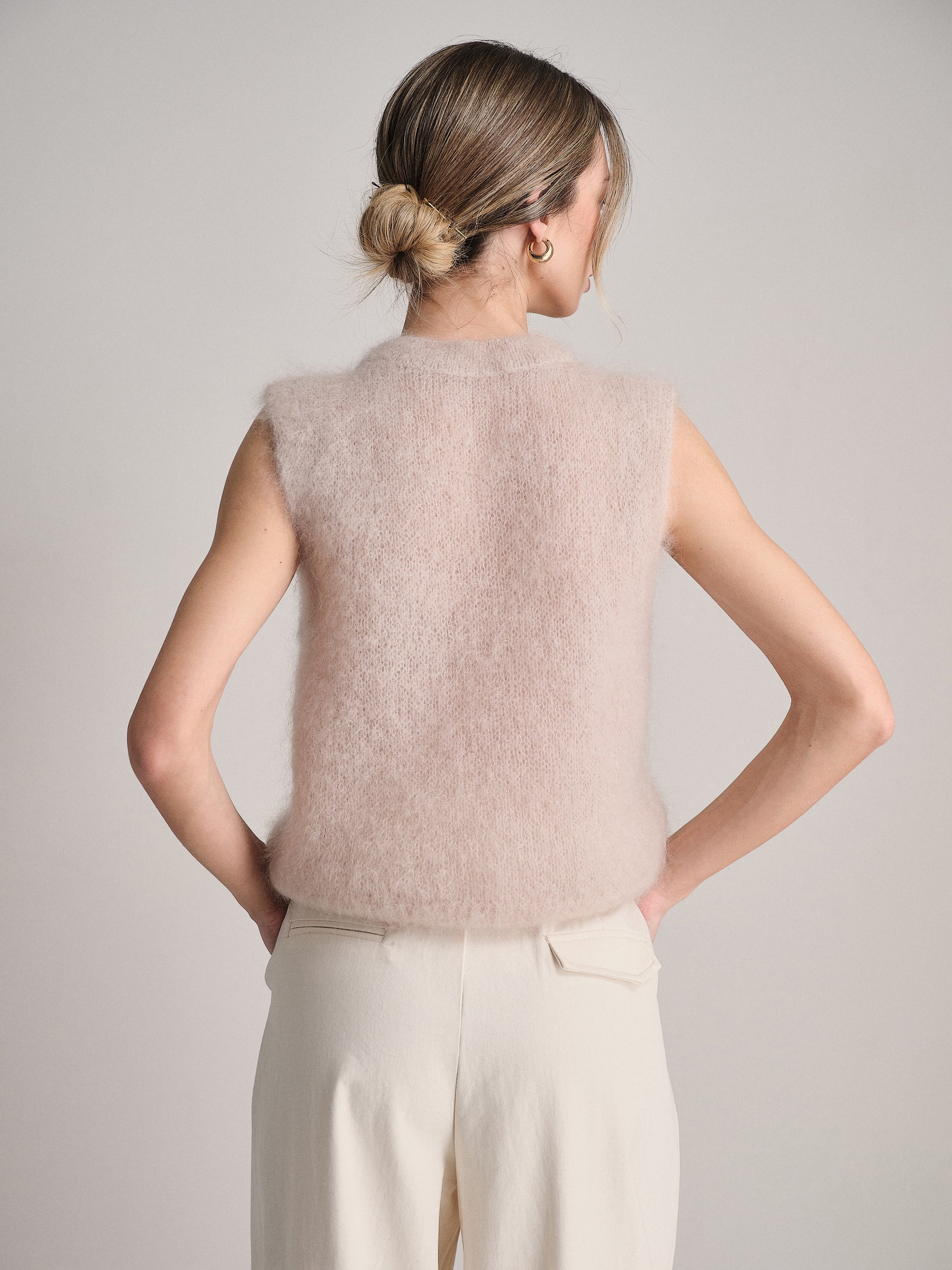 #colore_beige