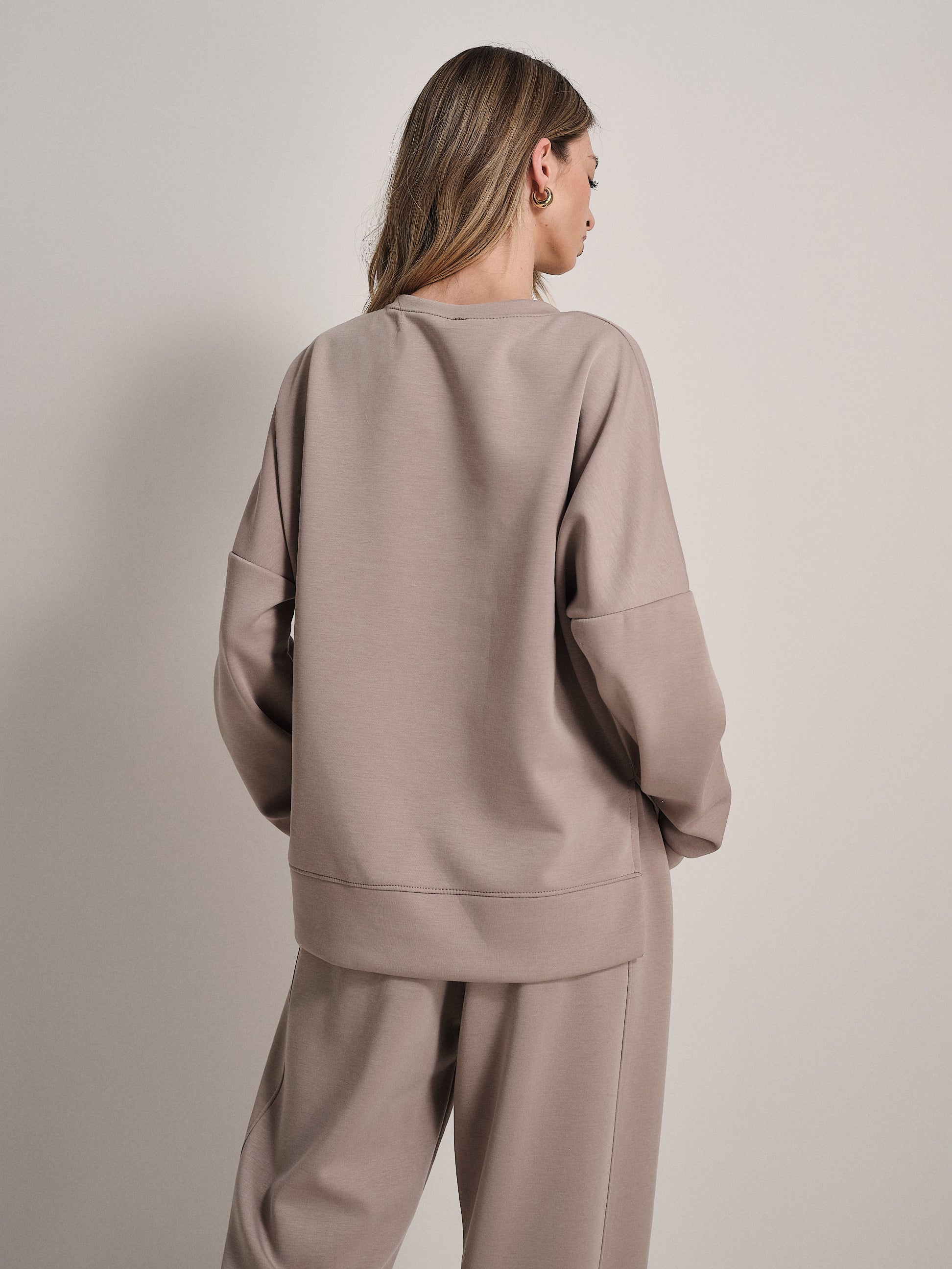 #colore_taupe