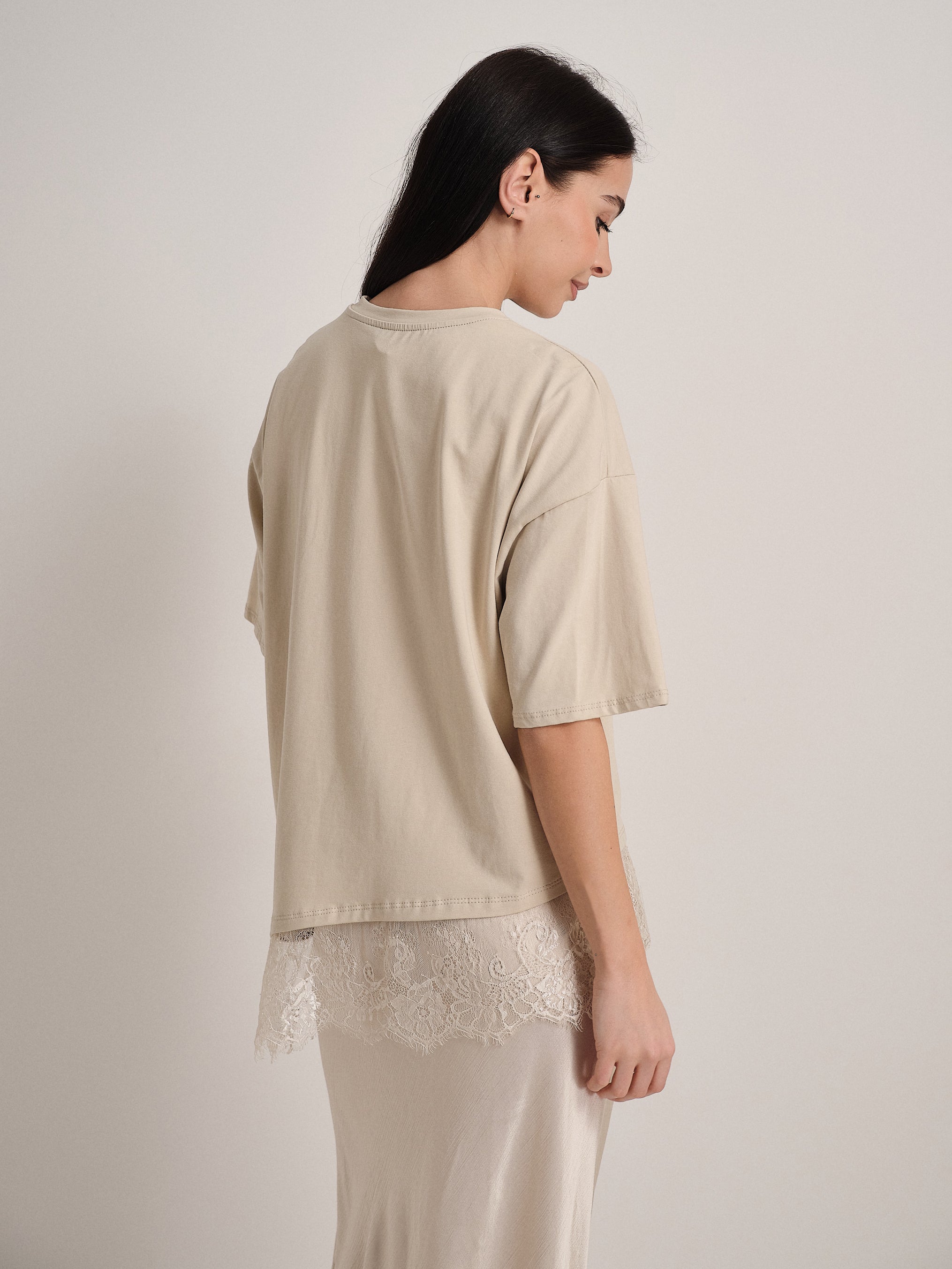 #colore_beige
