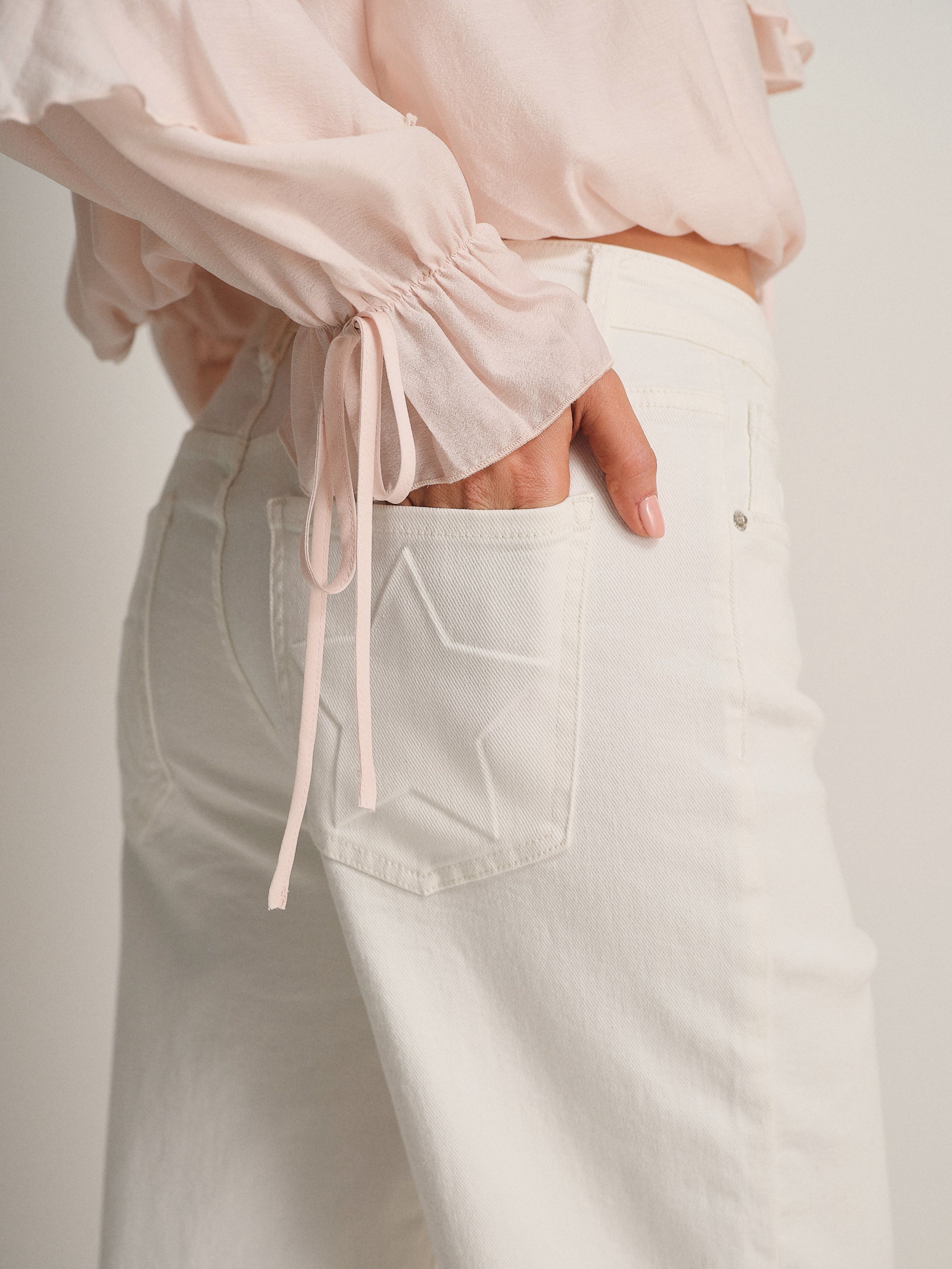 #colore_bianco