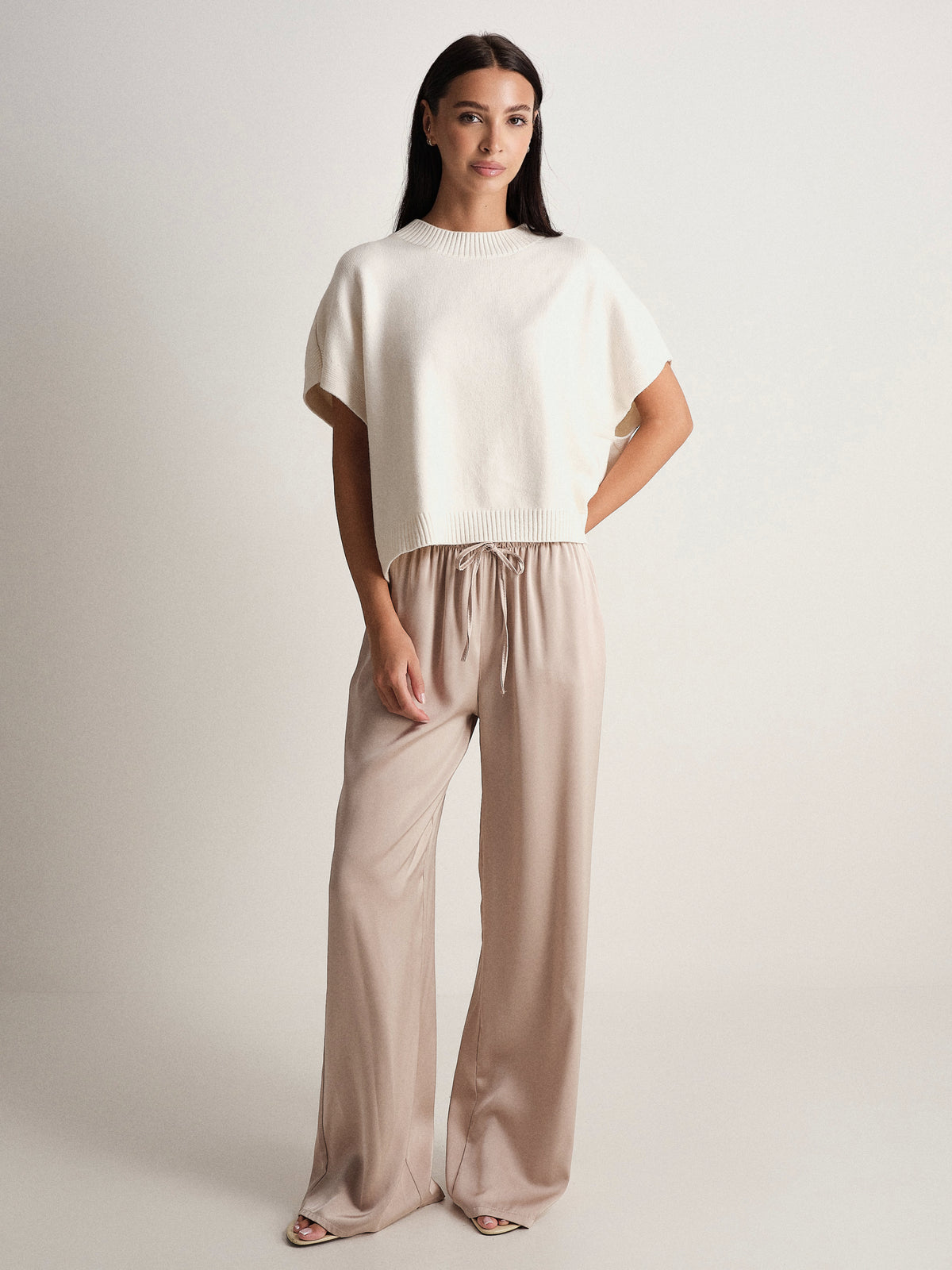 #colore_beige