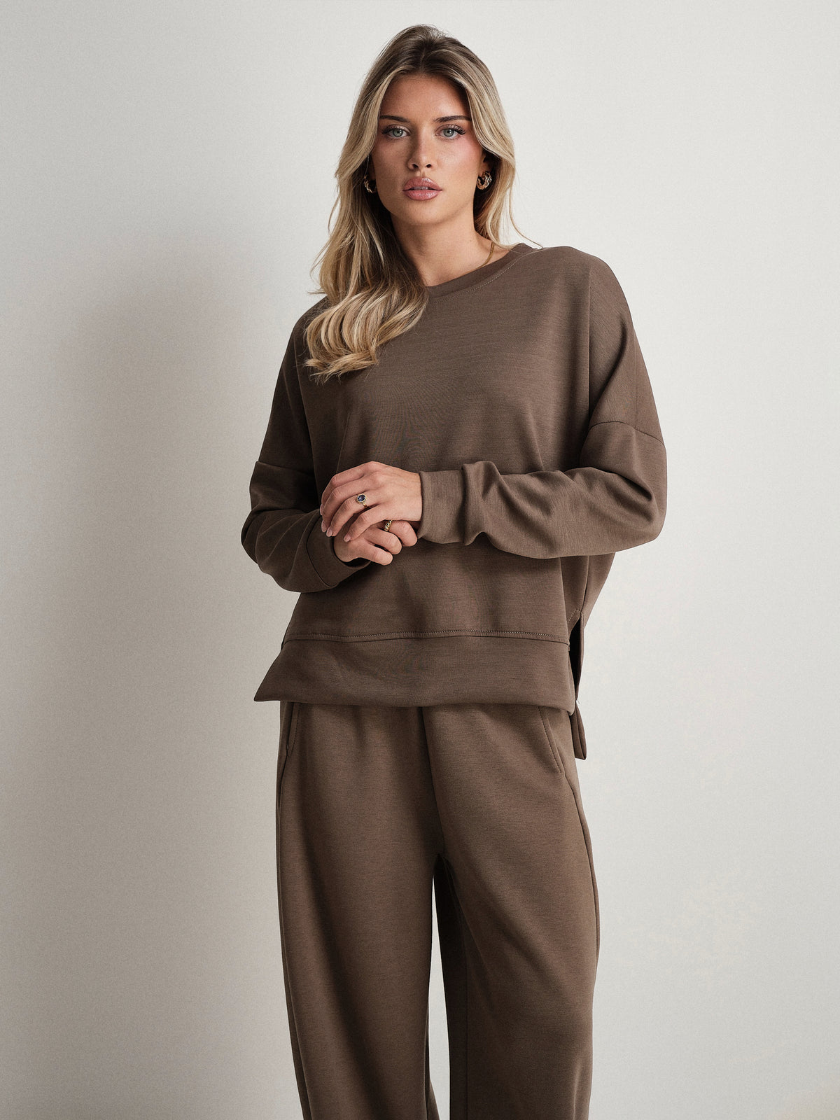 #colore_taupe