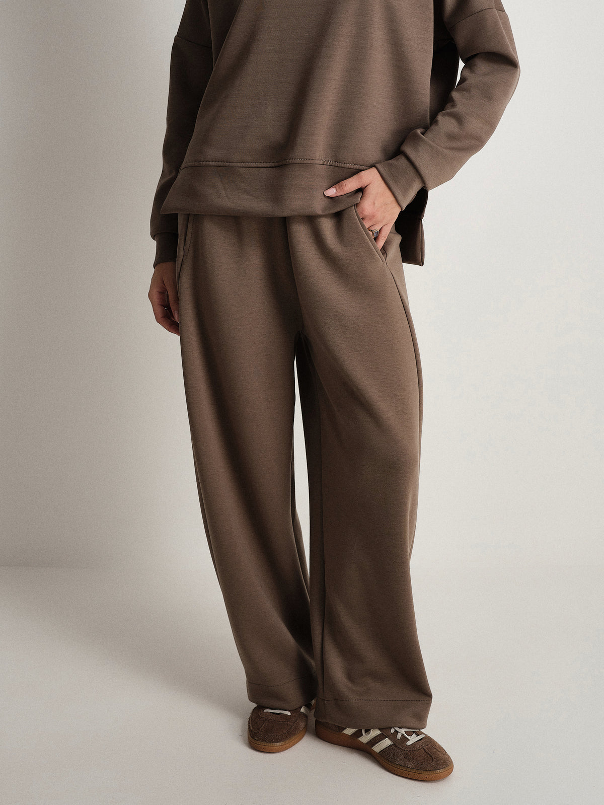 #colore_taupe