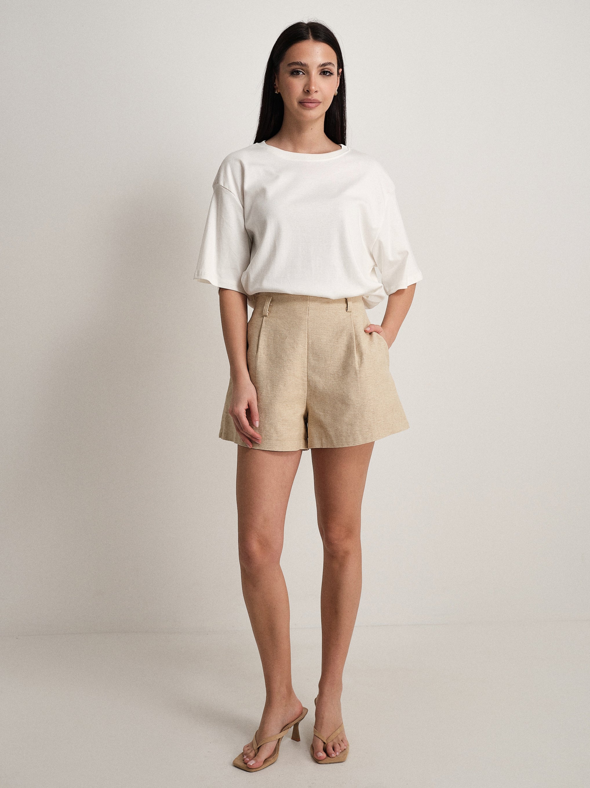 #colore_beige