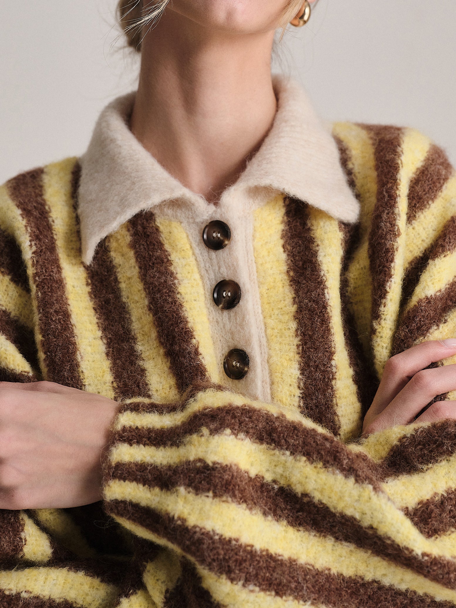 #colore_giallo e marrone