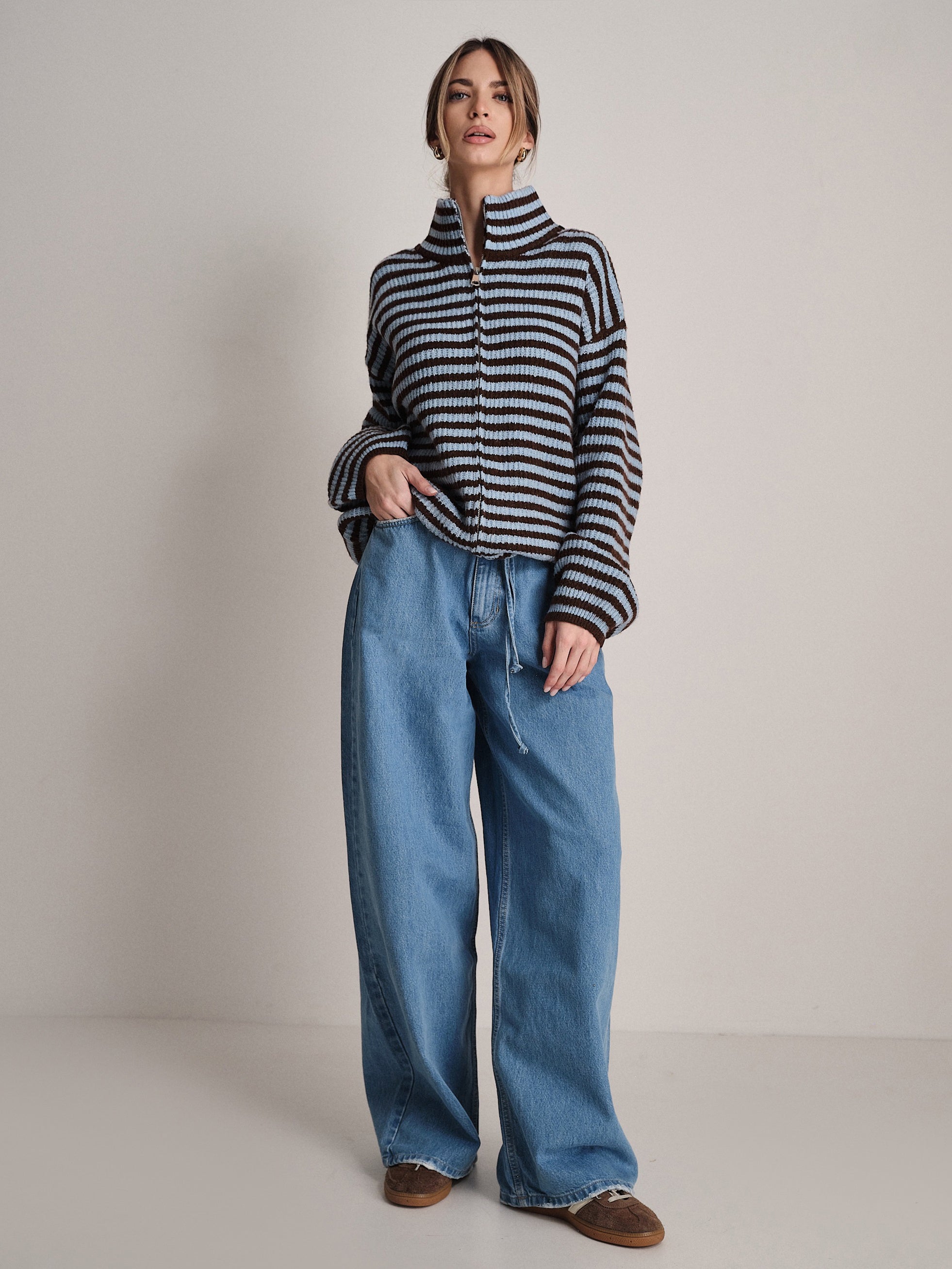 #colore_azzurro e marrone