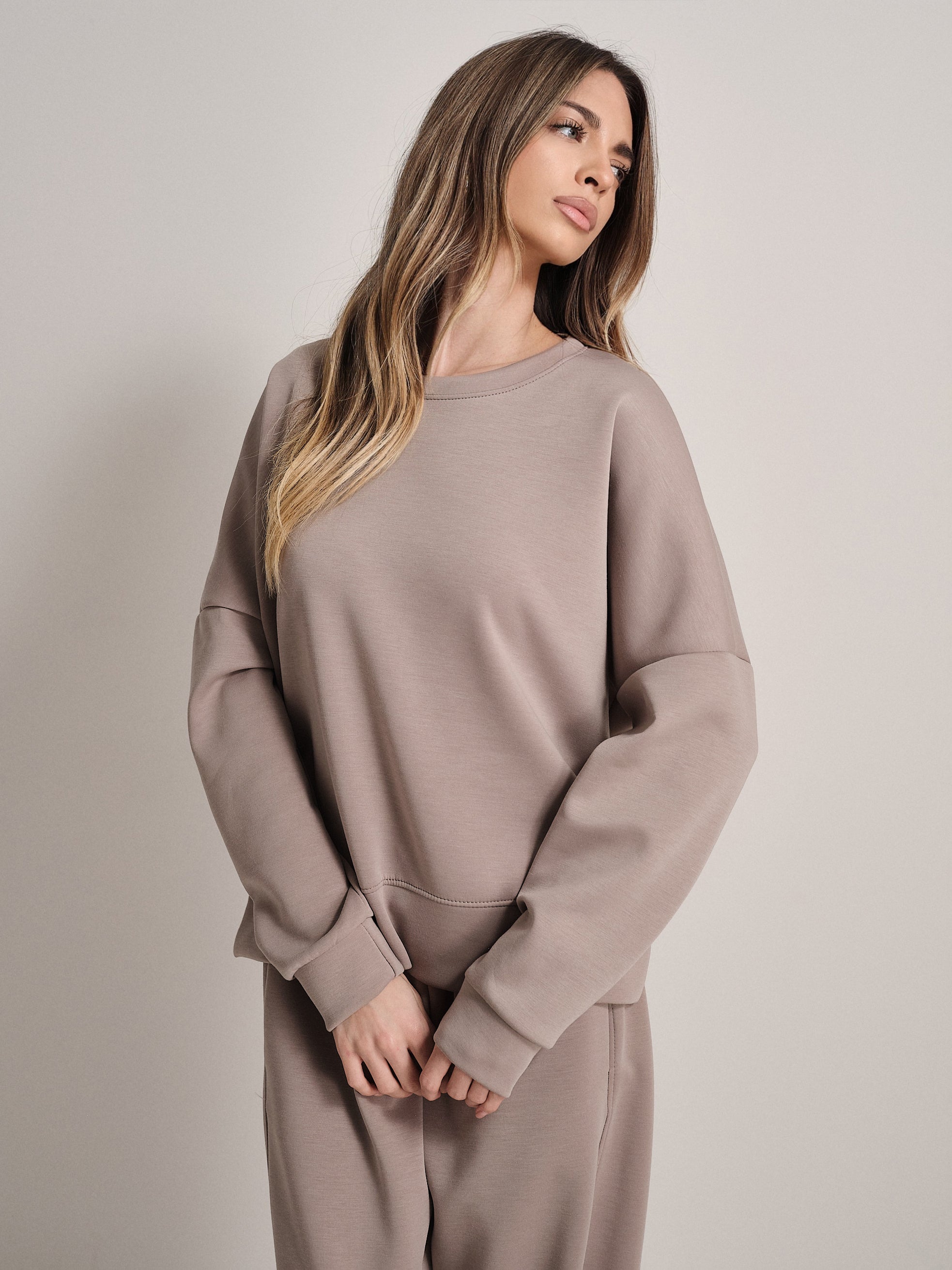 #colore_taupe