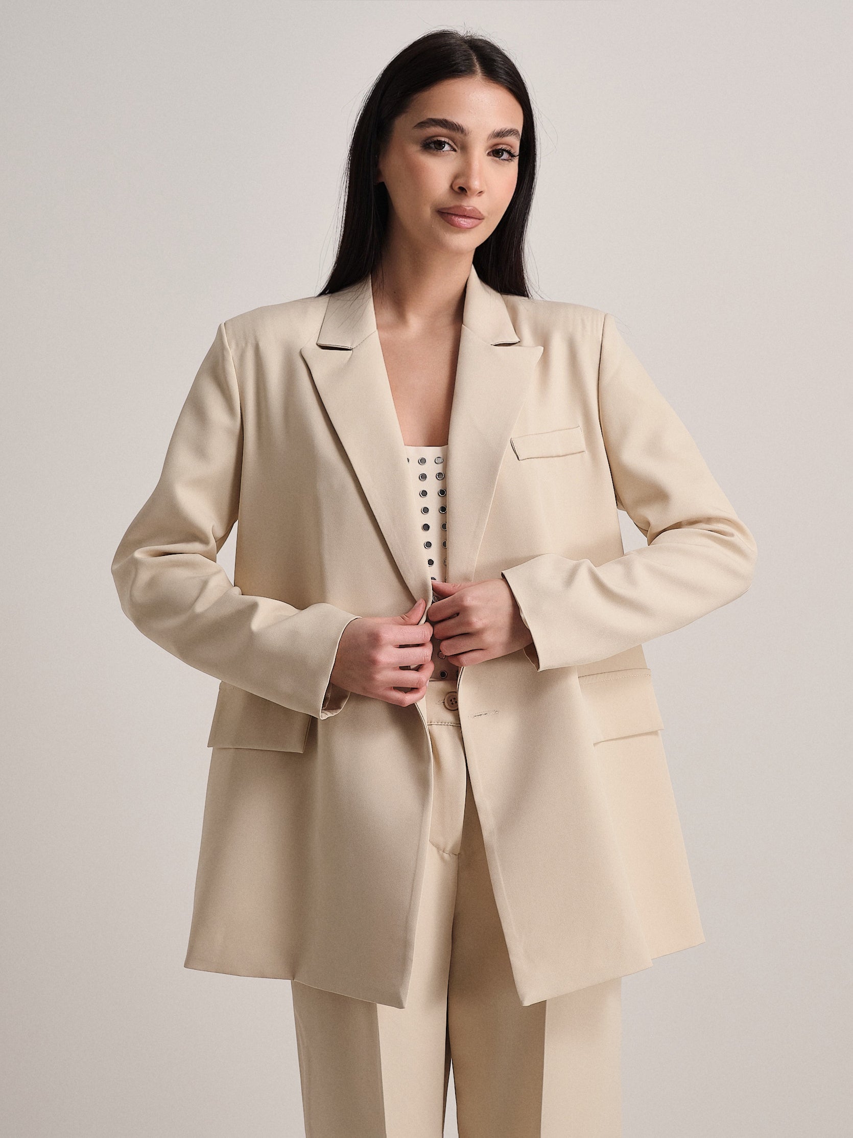 #colore_beige