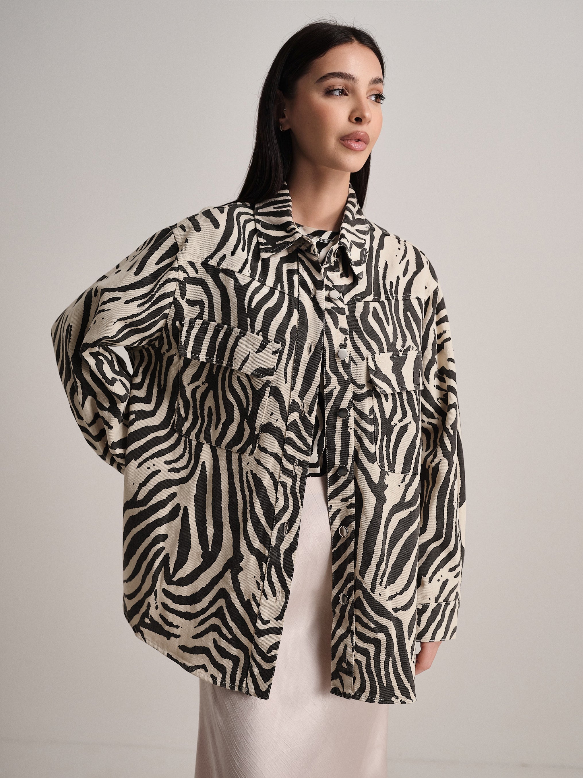 #colore_panna e nero