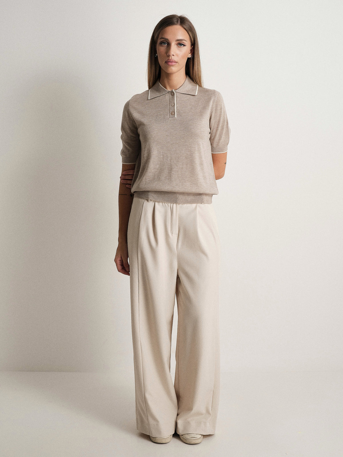 #colore_beige