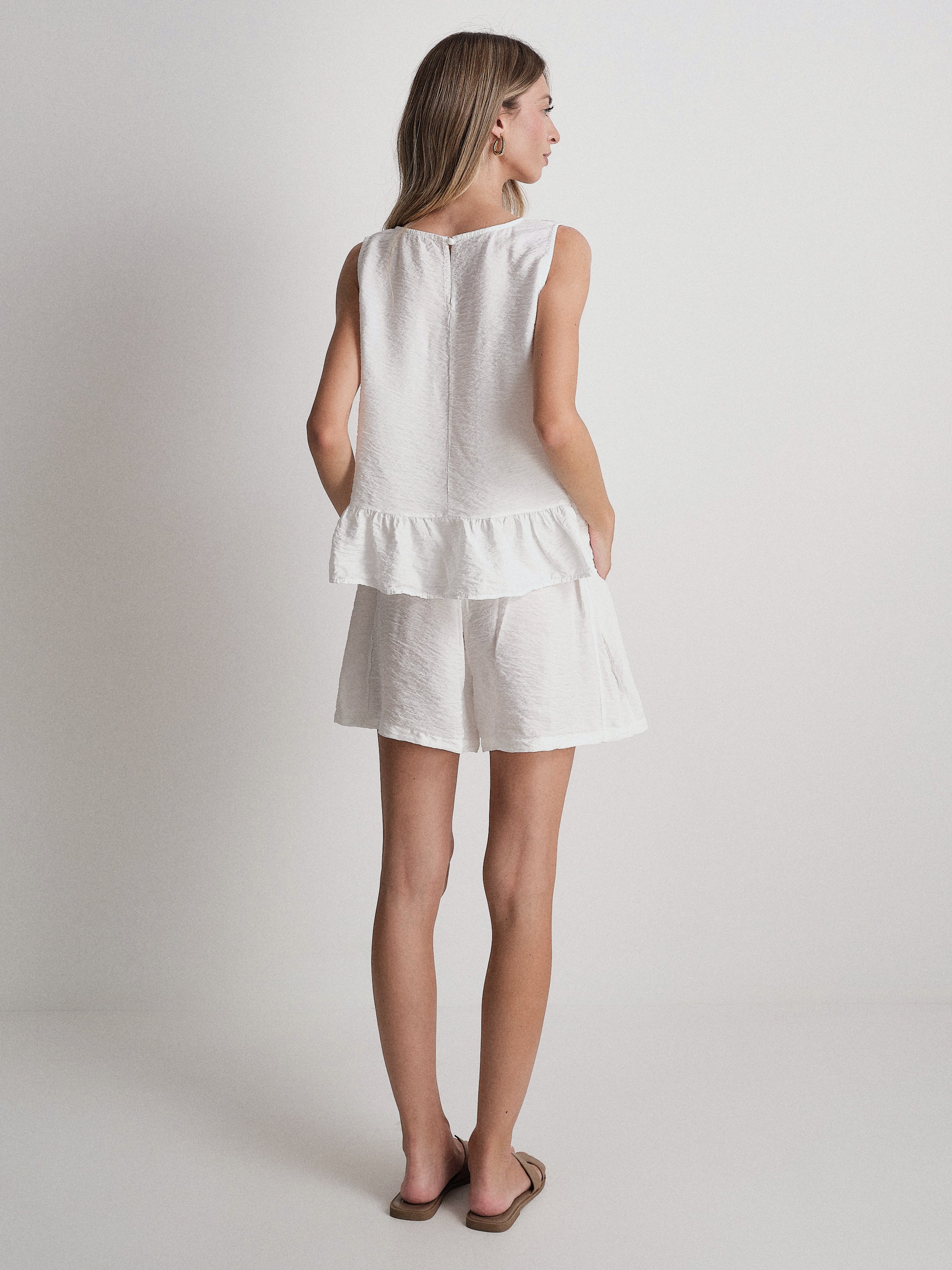 #colore_bianco