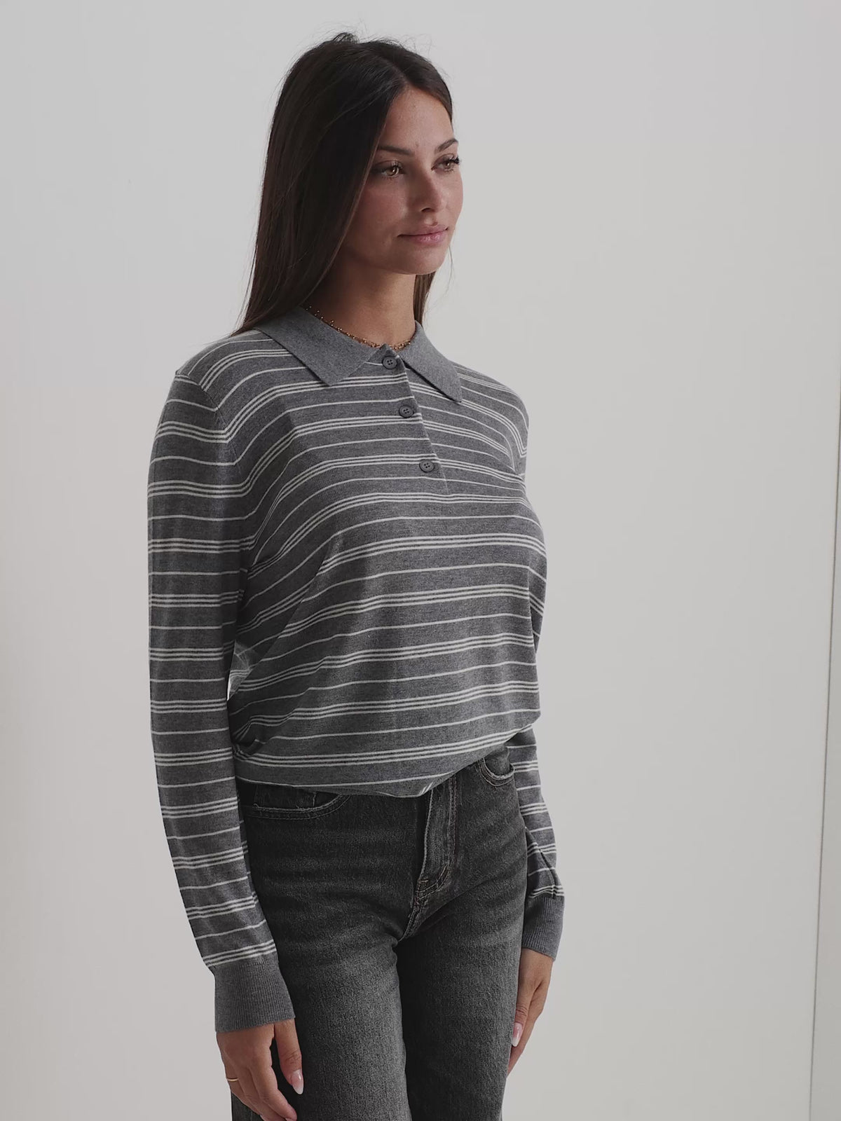 #colore_grigio