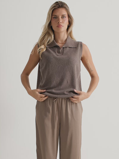 #colore_taupe